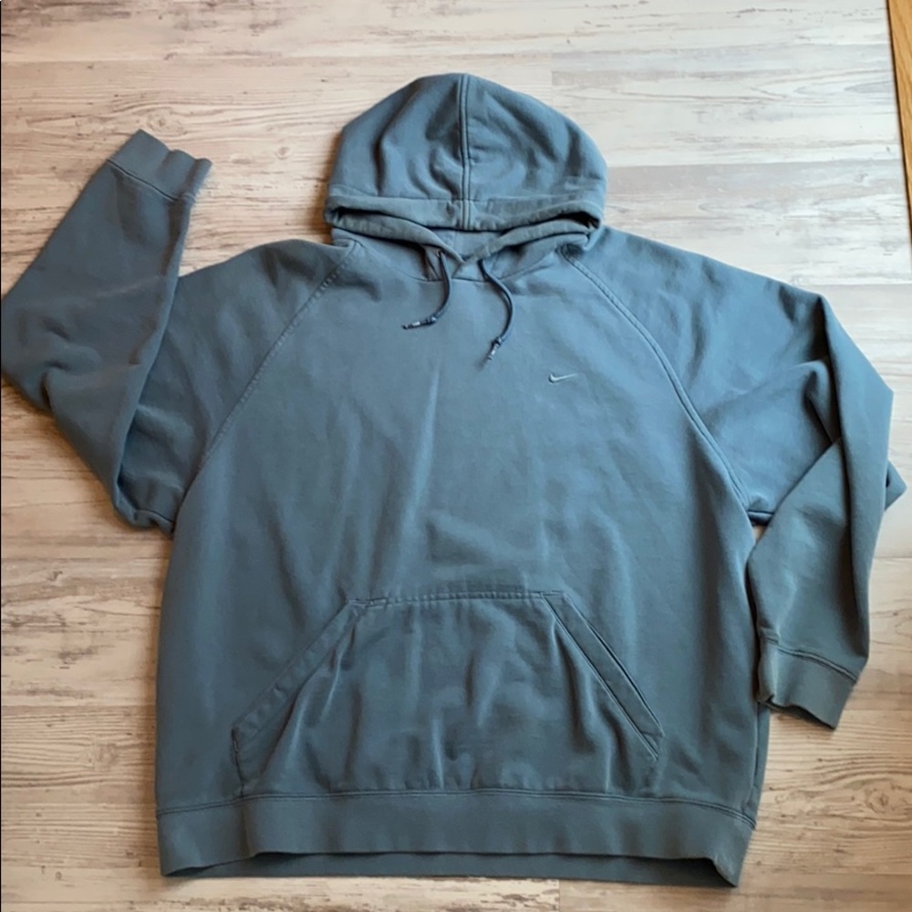 Men’s Nike Hooded Sweatshirt